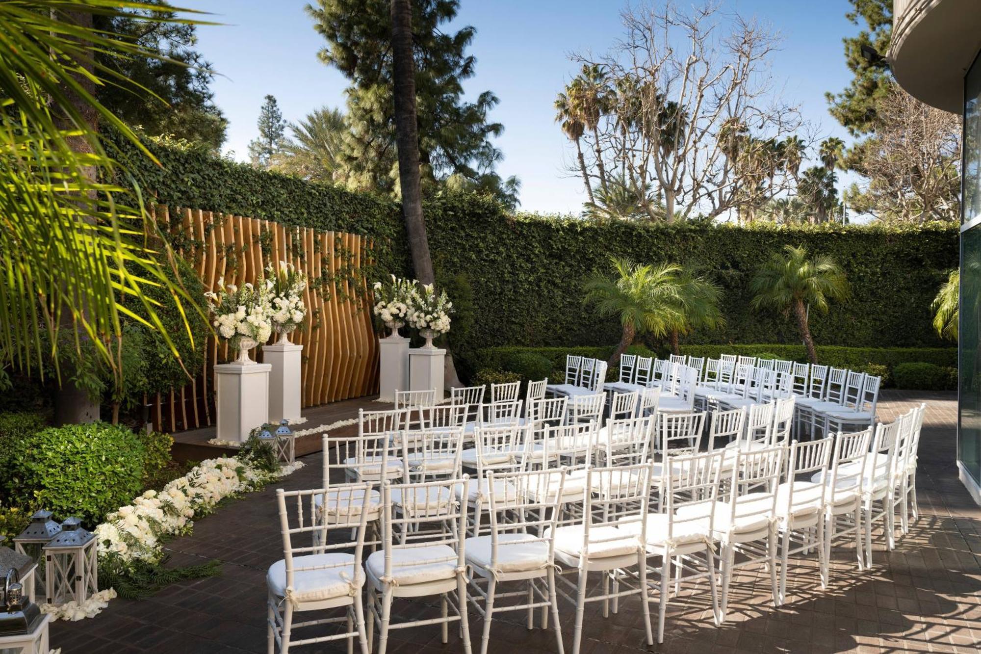 Warner Center Marriott Woodland Hills 3* Los Angeles