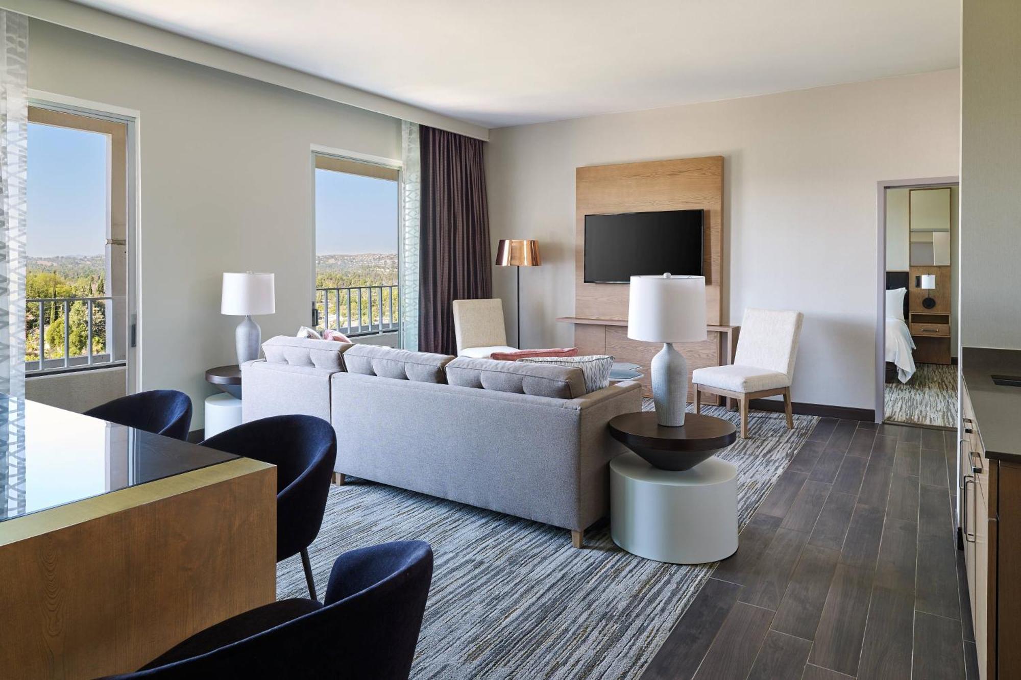 Warner Center Marriott Woodland Hills 3* Los Angeles
